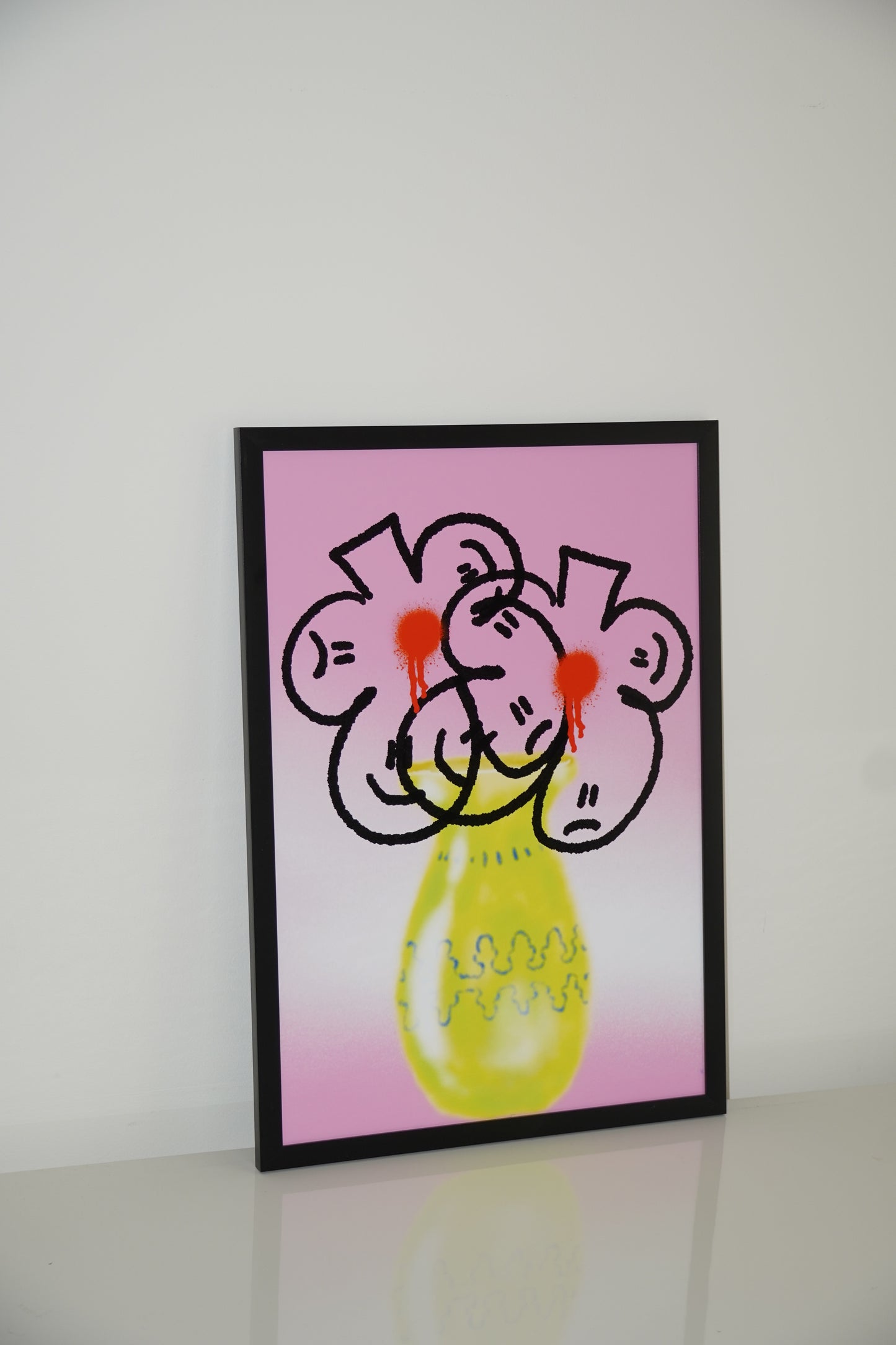 Graffiti Vase Pink Print